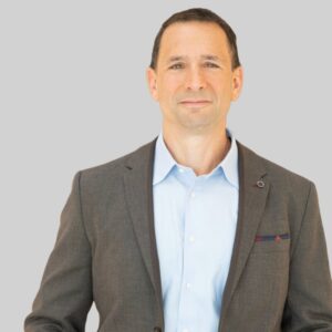 Andrew Reiskind​ Chief Data Officer, Mastercard​